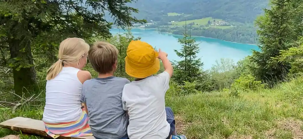 Éducation à la nature et à l'aventure pour les enfants