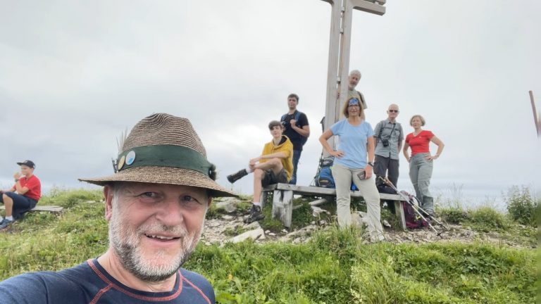 Wanderung auf den Faistenauer Schafberg